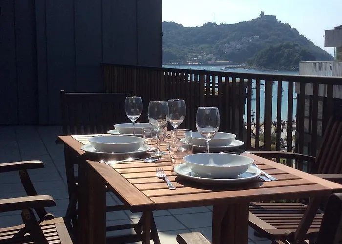 Alderdi Eder * San Sebastian